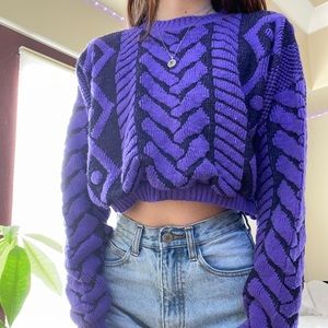 VINTAGE SWEATER